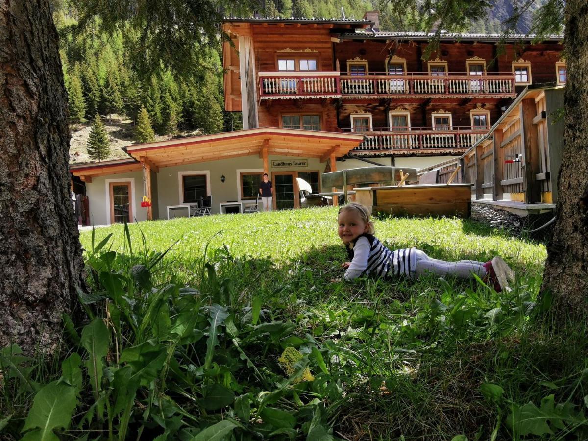 Landhaus Taurer Kals-am Großglockner Εξωτερικό φωτογραφία