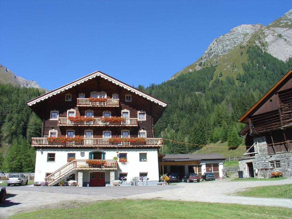 Landhaus Taurer Kals-am Großglockner Εξωτερικό φωτογραφία